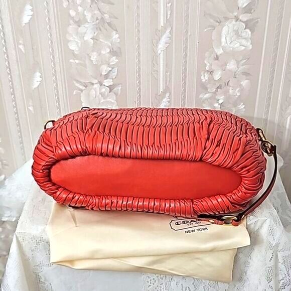 Coach Madison Gathered Leather  Lindsey NWT - Picture 6 of 9